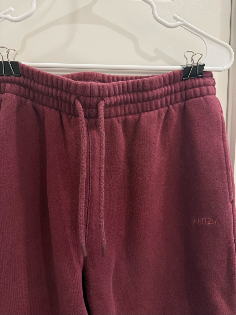 Aritzia Cozy Fleece Boyfriend Basic Wide Sweatpant - Picture 5 of 7